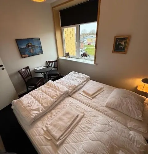Folsted - Vaerelse 104 Med Eget Badevaerelse Og Fri Parkering Bindslev